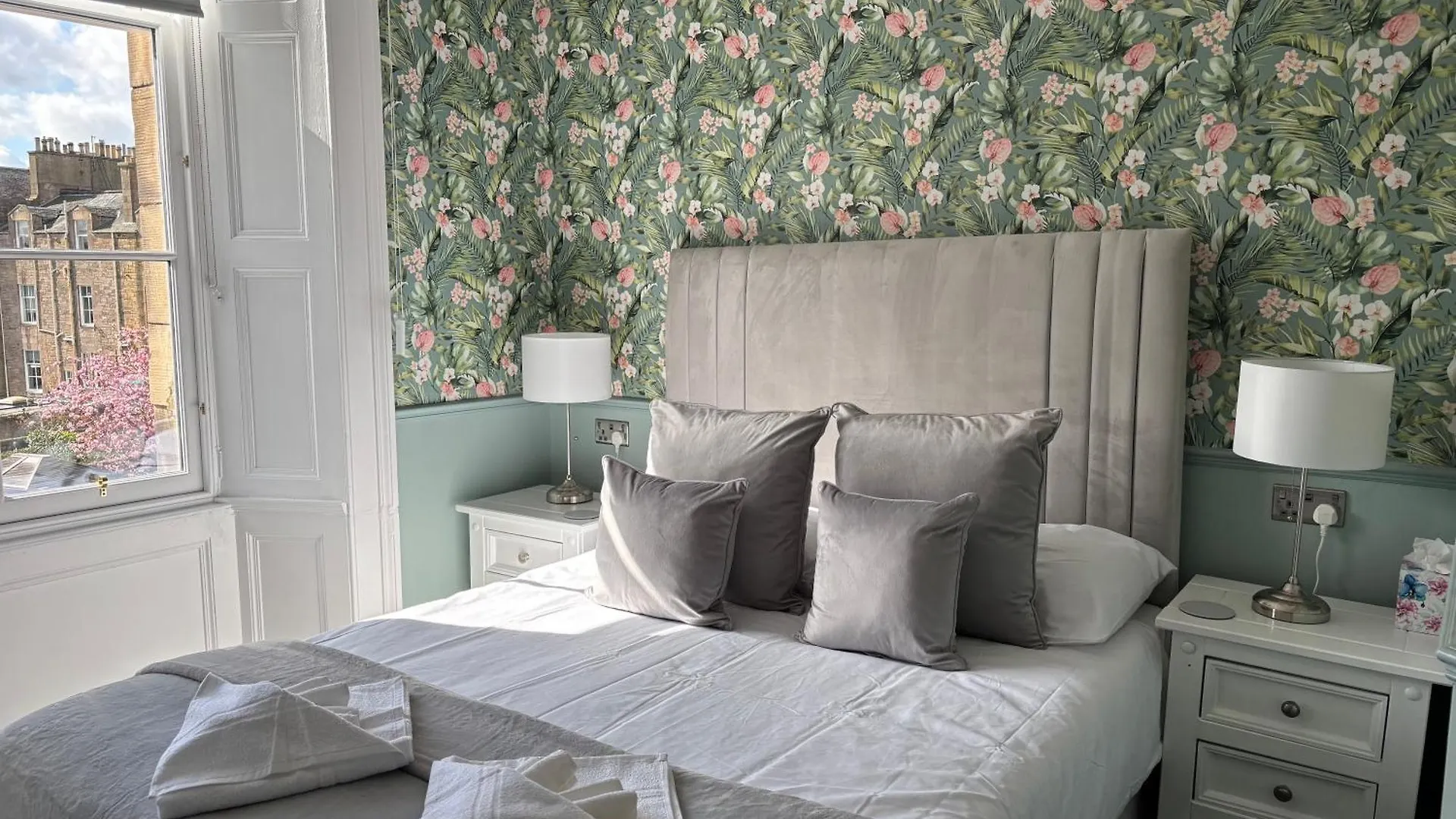 Grangeview Guest House Эдинбург 2*,