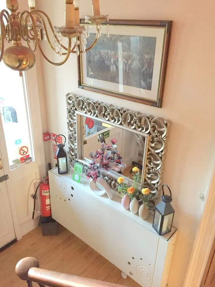 Grangeview Guest House EDI